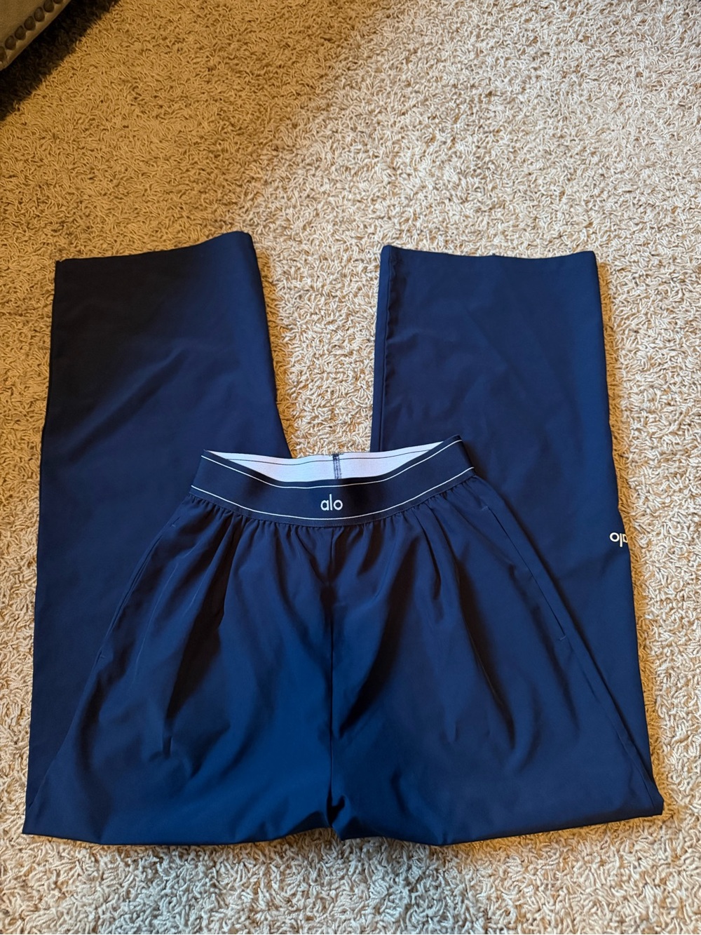 ALO suit up pants